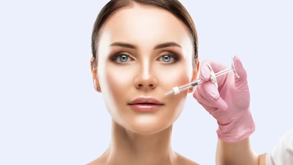 تزریق فیلر خط خنده