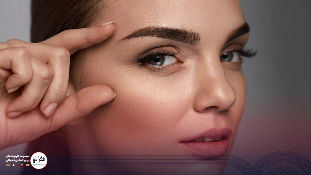 لیفت ابرو با نخ-تصویر خانومی با ابروهای زیبا
