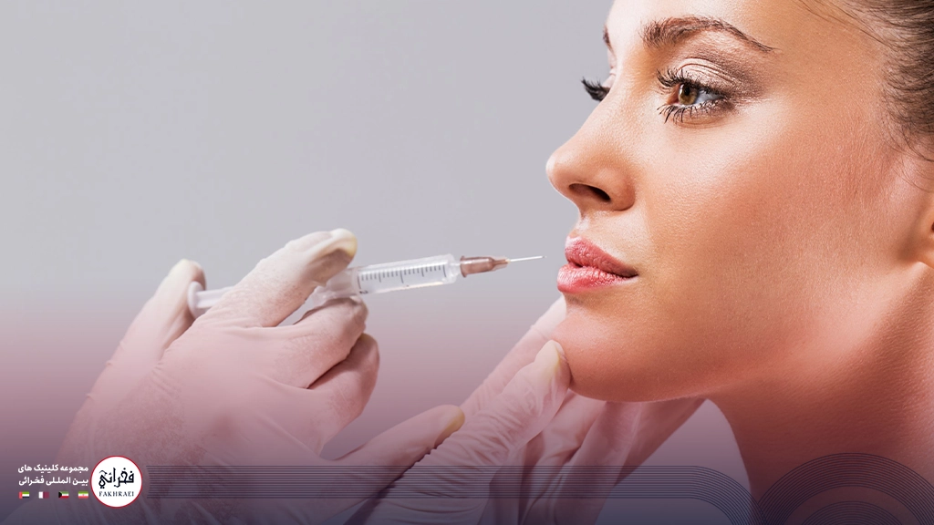 تزریق ژل لب-تزریق ژل لب به لب های یک خانم