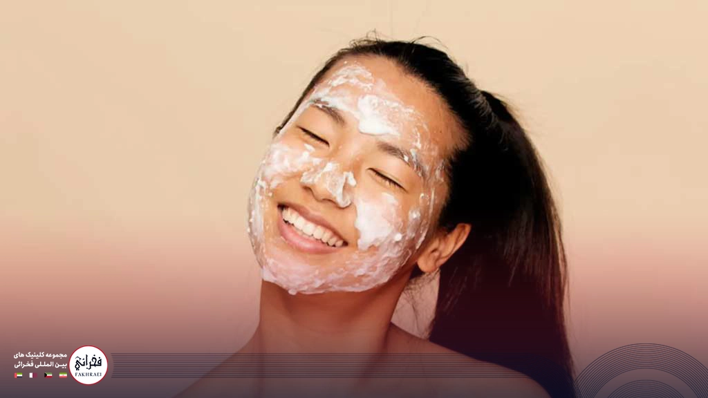 نحوه رفع چین و چروک صورت با جوش شیرین 