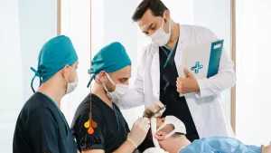 بهترین دکتر کاشت مو در تهران